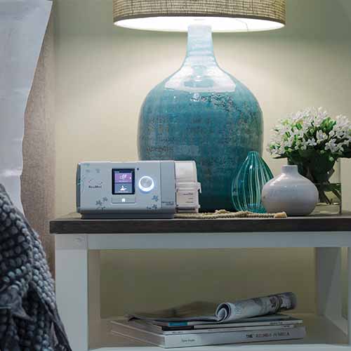 AirSense™ 10 AutoSet for Her med fukter og oppvarmet slange 
